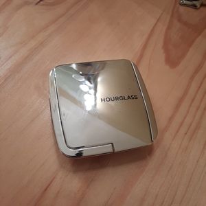 Hourglass Ambient Strobe Lighting Powder